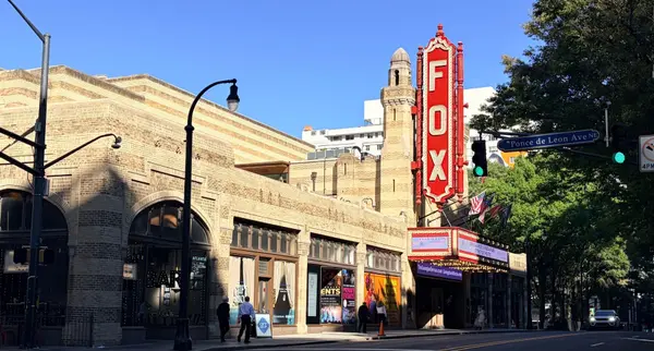 The Fox Theatre in Midtown Atlanta: History, Mighty Mo, and What to See