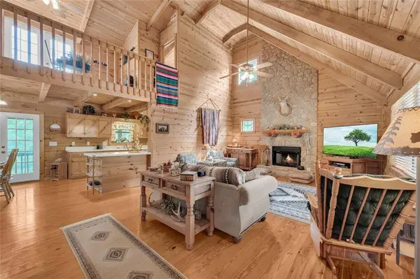 122 Sky High DR, Blairsville, GA 30512