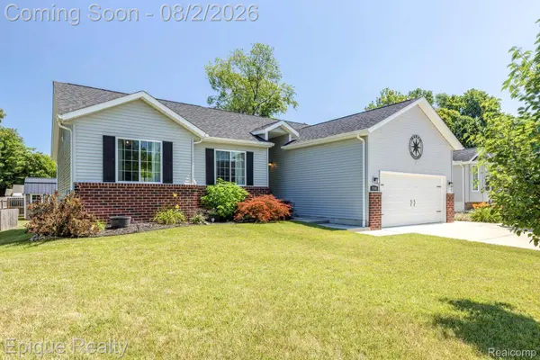 4196 Janice CT, Fort Gratiot Charter Township, MI 48059