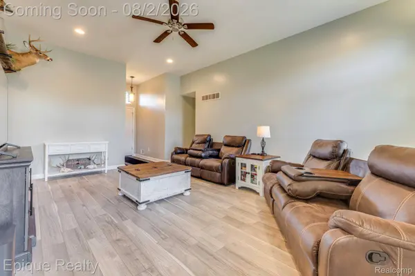 4196 Janice CT, Fort Gratiot Charter Township, MI 48059