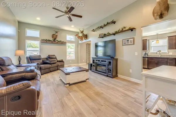 4196 Janice CT, Fort Gratiot Charter Township, MI 48059