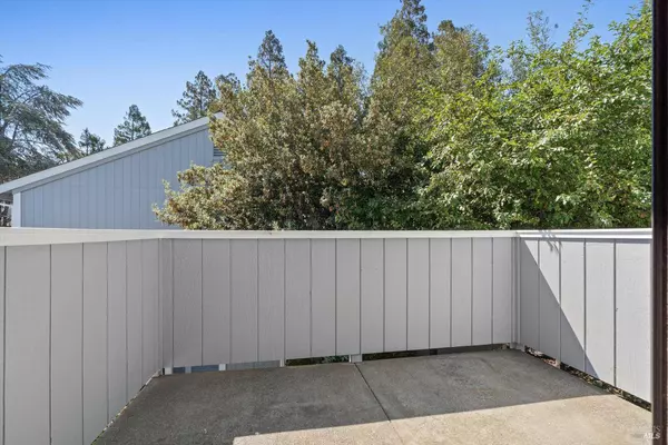 31 Hector LN, Novato, CA 94949