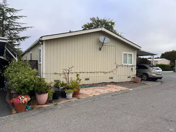 337 Acadia LN, San Rafael, CA 94903