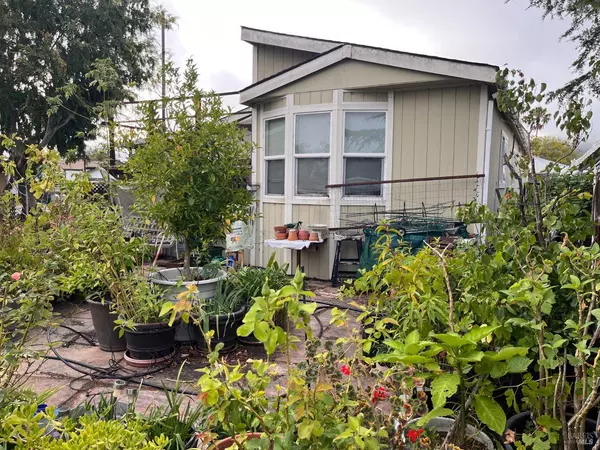 337 Acadia LN, San Rafael, CA 94903