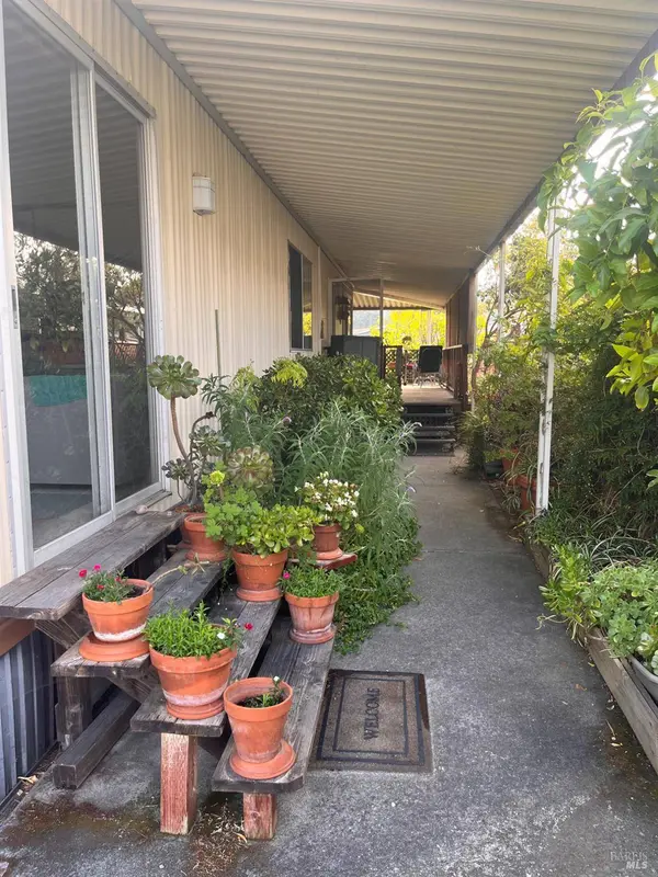 193 Isle Royale CT, San Rafael, CA 94903