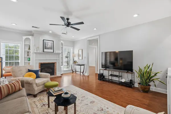 38 Stones Throw Dr., Hattiesburg, MS 39402