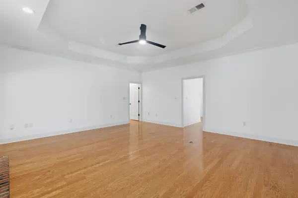 32 Franklin Pl, Hattiesburg, MS 39402