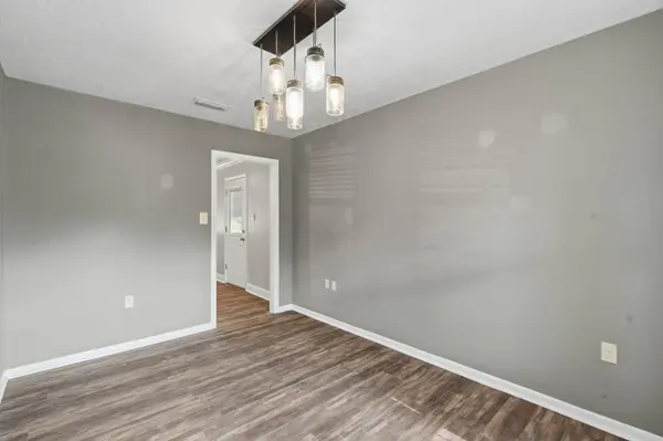 109 Briarwood Dr., Hattiesburg, MS 39402