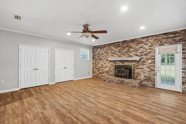 109 Briarwood Dr., Hattiesburg, MS 39402