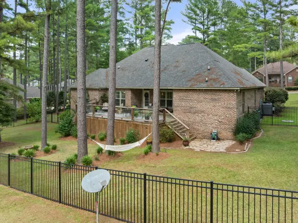 162 Cambrooke, Hattiesburg, MS 39402