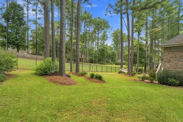 162 Cambrooke, Hattiesburg, MS 39402