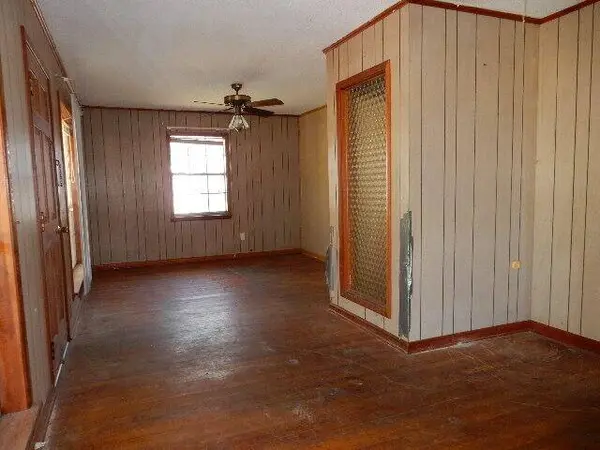 608 E 11th St., Laurel, MS 39440