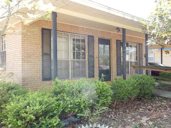608 E 11th St., Laurel, MS 39440