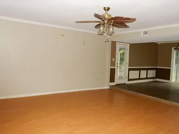 501 Carterville Rd., Petal, MS 39465
