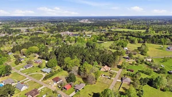 3090 Oak Grove Rd., Hattiesburg, MS 39402