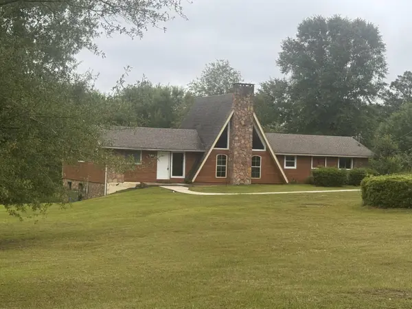 48 Mackeral Dr., Hattiesburg, MS 39402