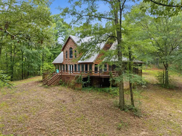 983 Bonhomie, Hattiesburg, MS 39401