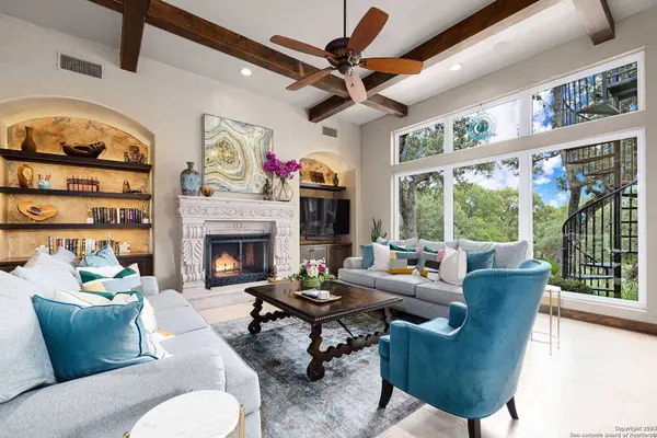 2170 Sierra Madre, Canyon Lake, TX 78133