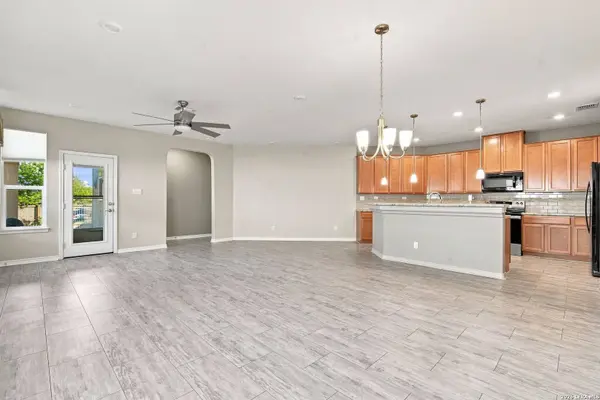 2071 Wind Chime, New Braunfels, TX 78130