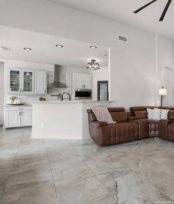 277 TEXAS COUNTRY DR, New Braunfels, TX 78132