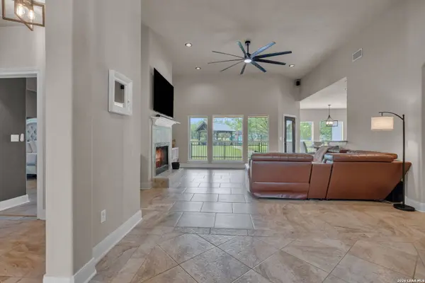 277 TEXAS COUNTRY DR, New Braunfels, TX 78132