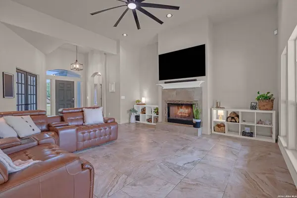 277 TEXAS COUNTRY DR, New Braunfels, TX 78132