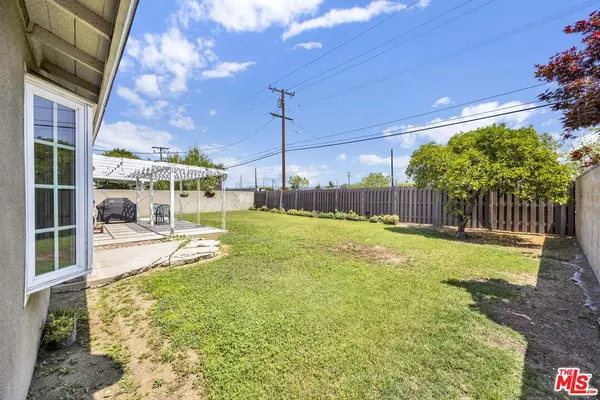 11424 Falconhill Dr, Whittier, CA 90604