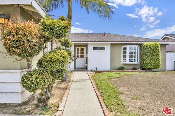 11424 Falconhill Dr, Whittier, CA 90604