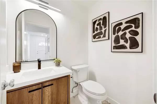 2517 Harriman LN #B, Redondo Beach, CA 90278