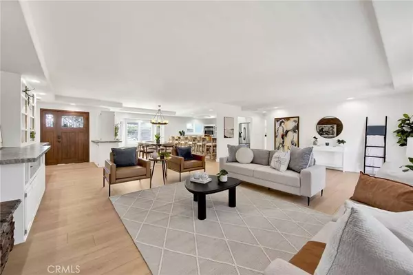 5025 E Los Coyotes Diagonal, Long Beach, CA 90815