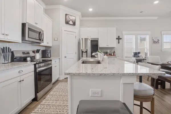 7593 Snow Line LN, Ooltewah, TN 37363