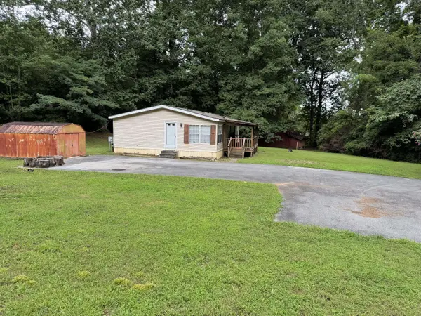 192 Lookout Tower RD NW, Charleston, TN 37310