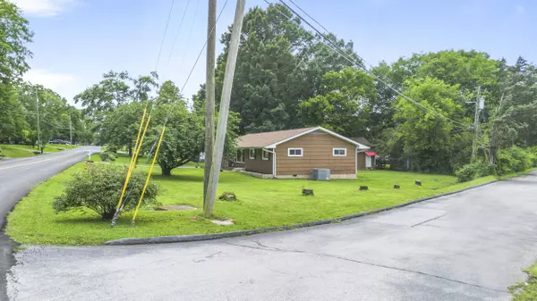 1331 Phils DR, Chattanooga, TN 37421