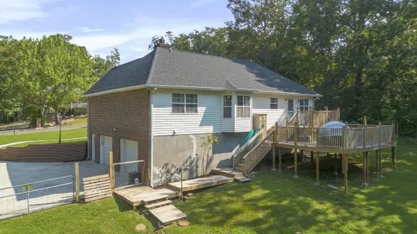 201 Van Dell DR, Rock Spring, GA 30739