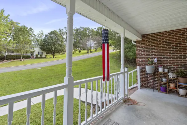 201 Van Dell DR, Rock Spring, GA 30739