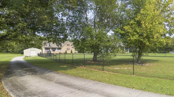 7615 Ooltewah Georgetown RD, Ooltewah, TN 37363