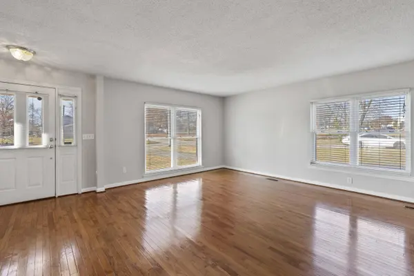 7425 Igou Gap RD, Chattanooga, TN 37421