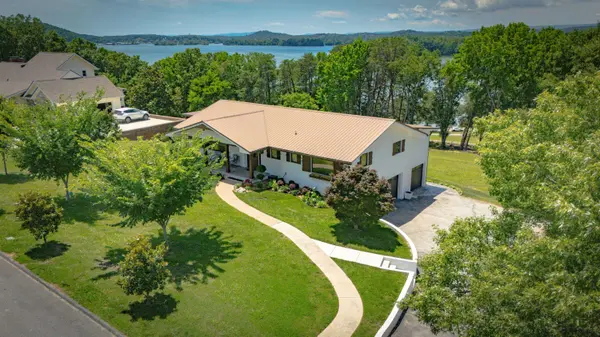 7729 Lasata LN, Harrison, TN 37341