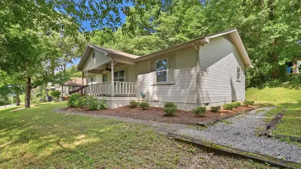 1700 Ashmore AVE, Chattanooga, TN 37415