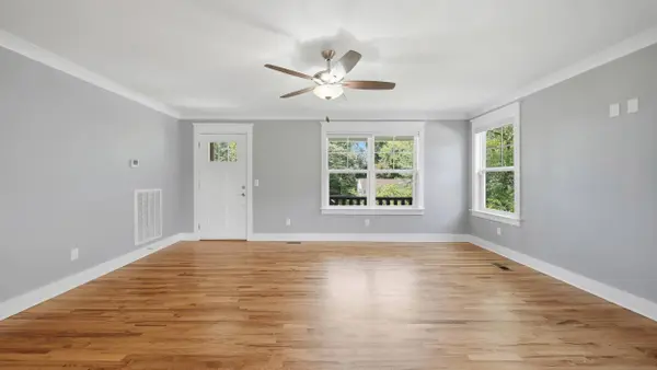 1303 Dugdale ST, Chattanooga, TN 37405