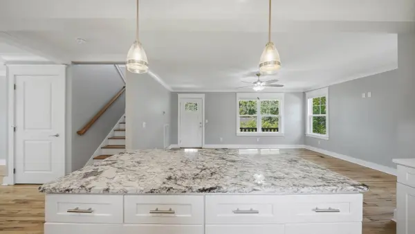 1303 Dugdale ST, Chattanooga, TN 37405