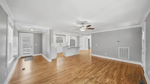 1303 Dugdale ST, Chattanooga, TN 37405