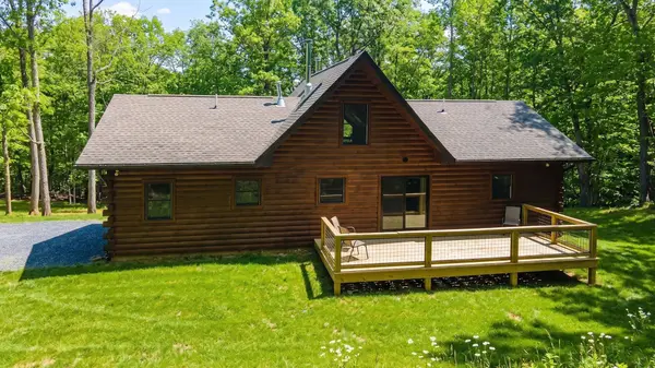 910 LOVE RD, Lyndhurst, VA 22952
