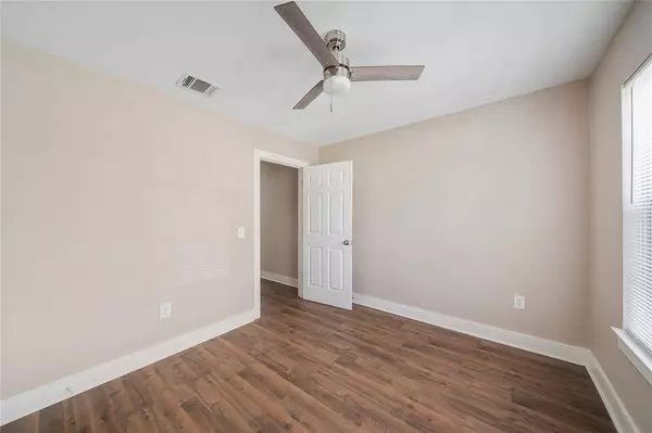 3820 Lila ST, Houston, TX 77026