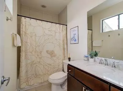 4510 Maxie ST #B, Houston, TX 77007