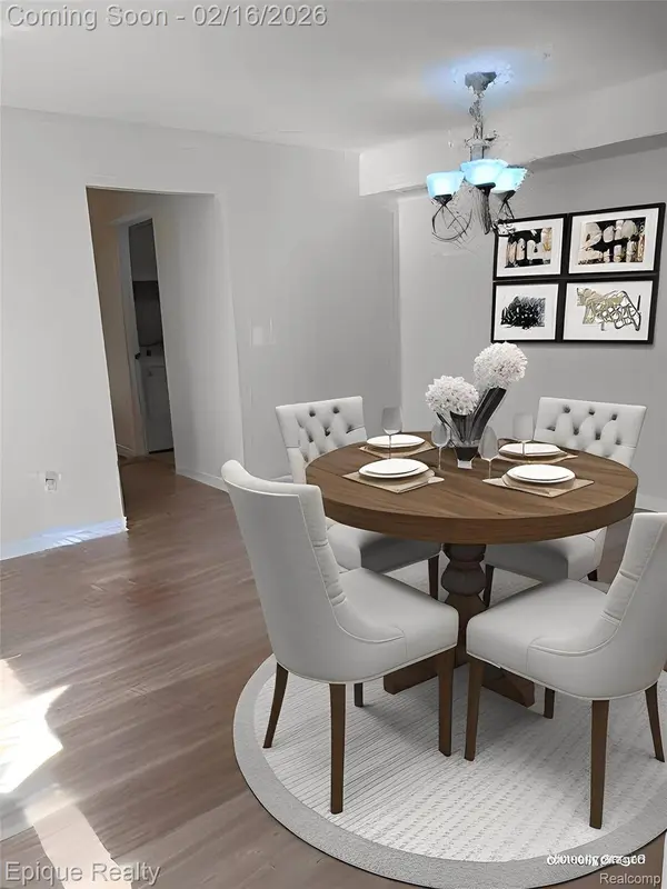 6960 Foxthorn DR, Canton, MI 48187