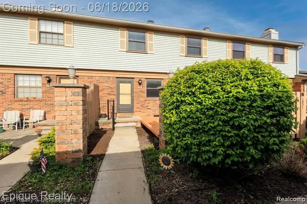 1831 N Arbor Way DR, Canton Charter Township, MI 48188