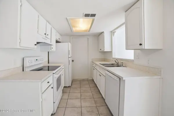 3733 W Powder Horn RD, Titusville, FL 32796