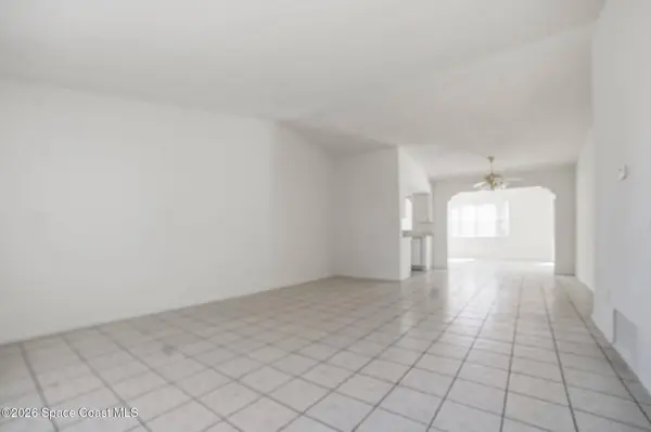 3733 W Powder Horn RD, Titusville, FL 32796