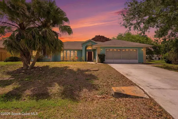 400 Vin Rose CIR SE, Palm Bay, FL 32909